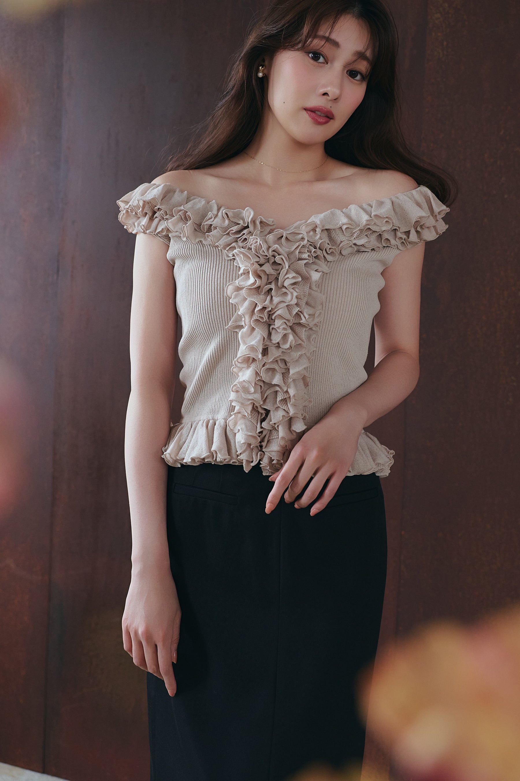 ［Essentia］Layered Ruffle Knit Top