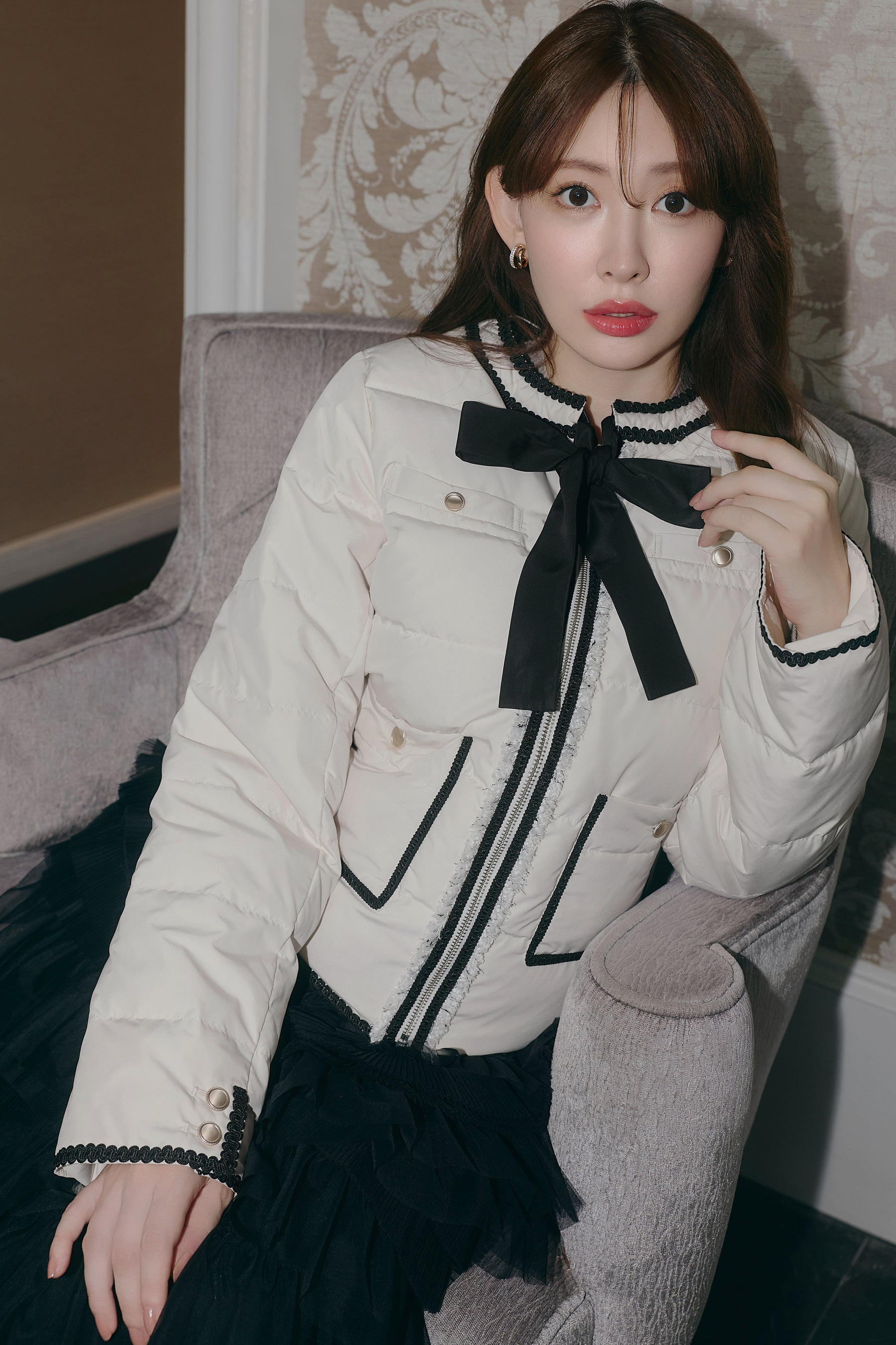 【10月中旬発送】Aurelia Bow Trim Down Jacket