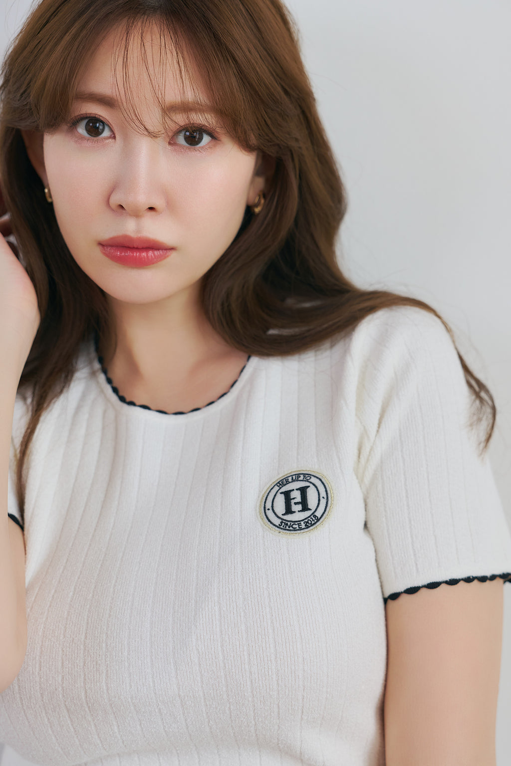 ら*ら様 herlipto Be Mine Emblem Knit 正規品！即日 H Emblem Knit Top