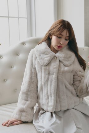 [New Color] Winter Love Faux Fur Coat