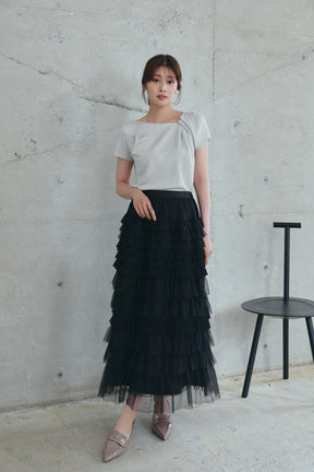 ［Essentia］Asymmetrical Tuck Top