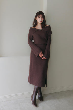 ［Essentia］Off-the-Shoulder Bit Knit Dress