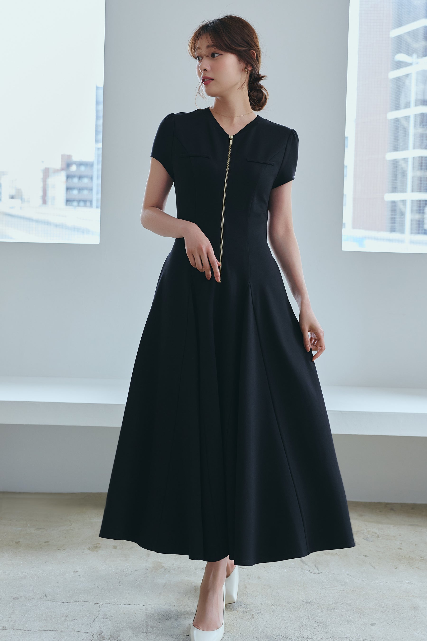 ［Essentia］Front Zip Long Dress