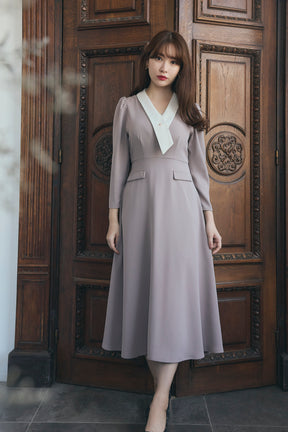 Chantilly Midi Dress