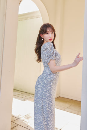 [New Color] Cherry Pattern Cache-Coeur One-Piece
