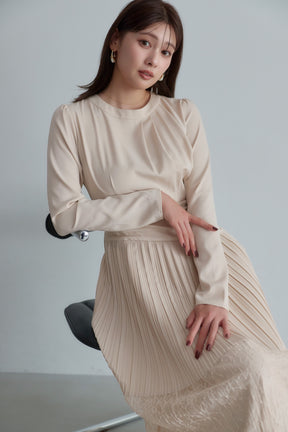 ［Essentia］Pleated Lace Docking Dress