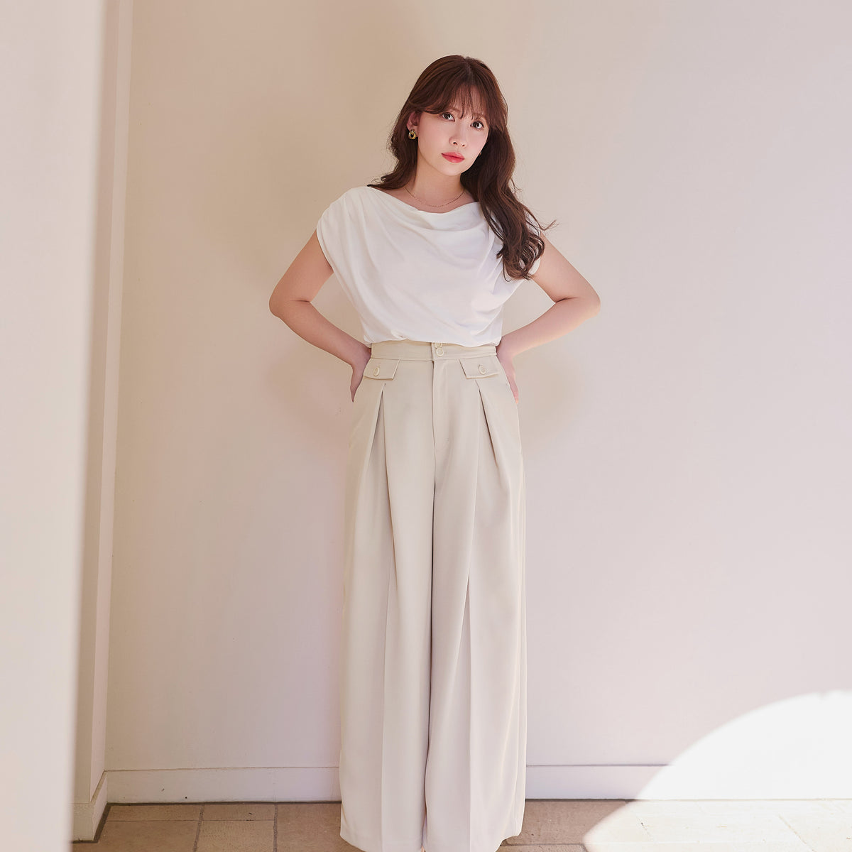 パンツ herlipto Flap Wide-Leg Pants 01_2292_28b4bb0e-02c1-4309-
