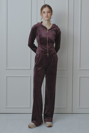 Off-Duty Sculpt Velour Pants