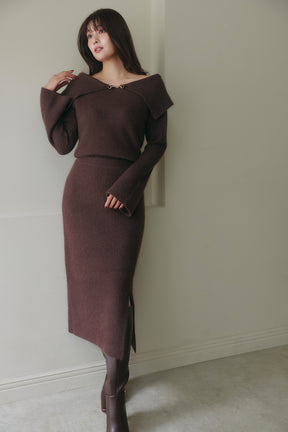 ［Essentia］Off-the-Shoulder Bit Knit Dress