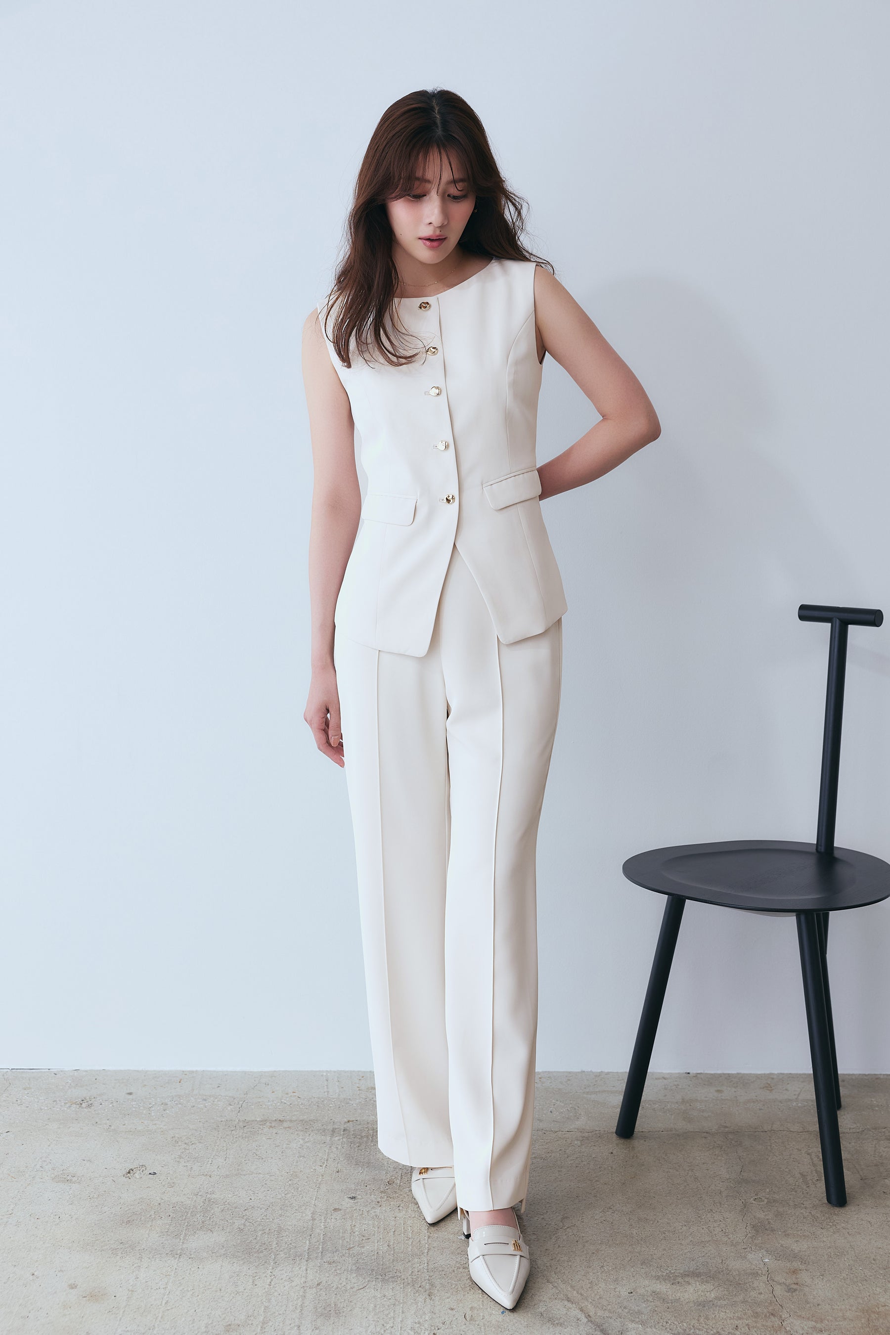 【7月下旬発送】［Essentia］Gold Button Vest