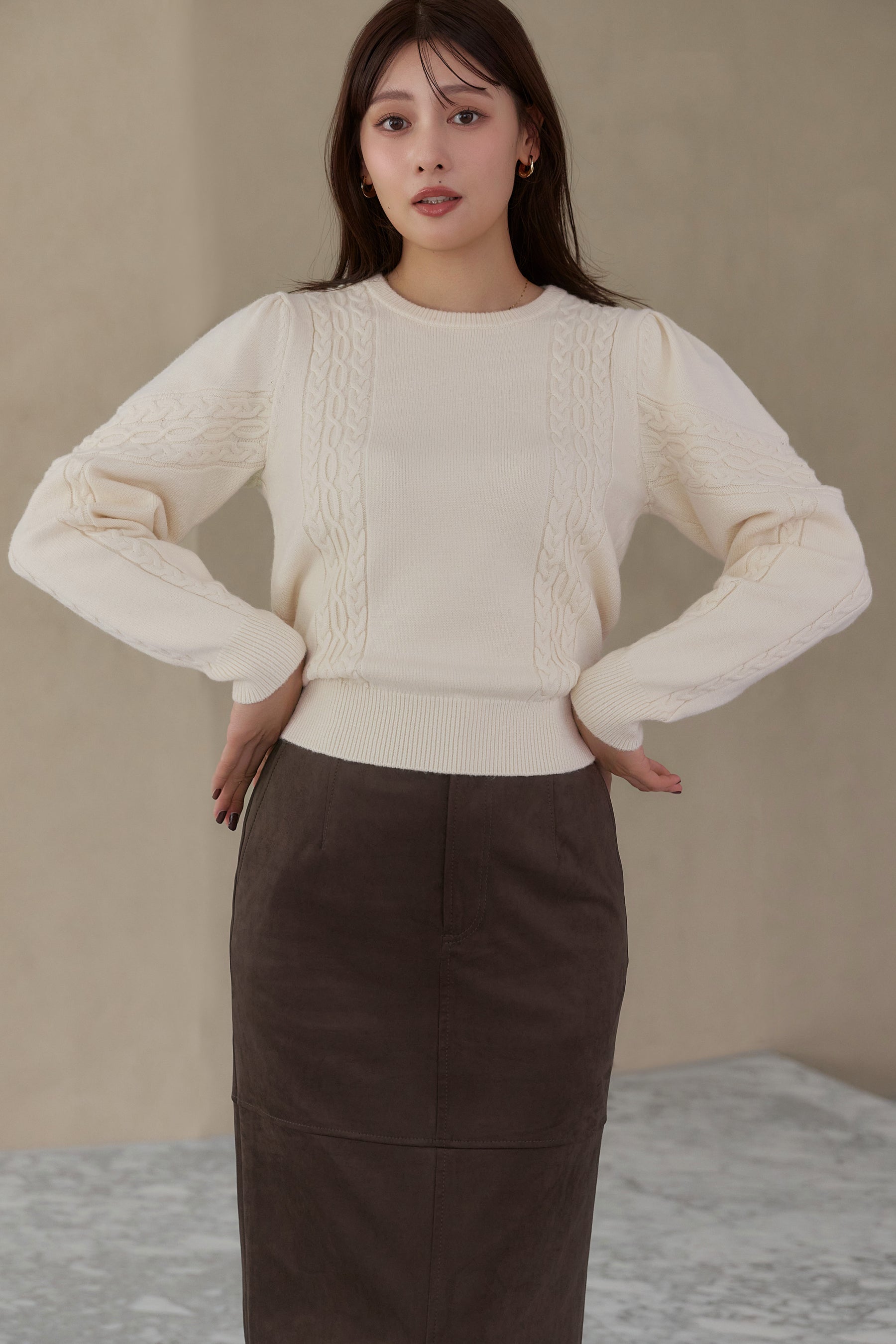 ［Essentia］Cable-Knit Panelled Pullover