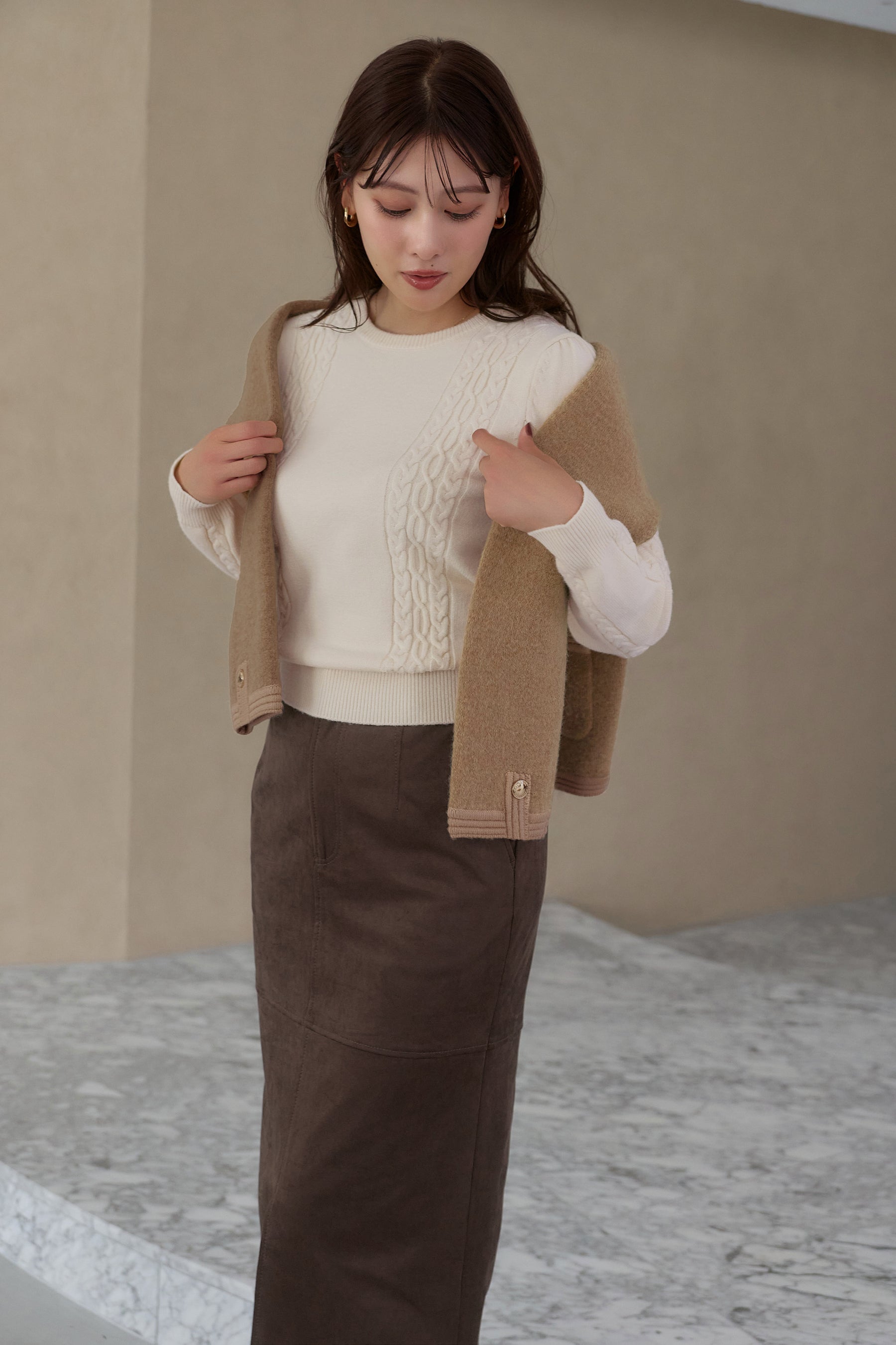 ［Essentia］Cable-Knit Panelled Pullover