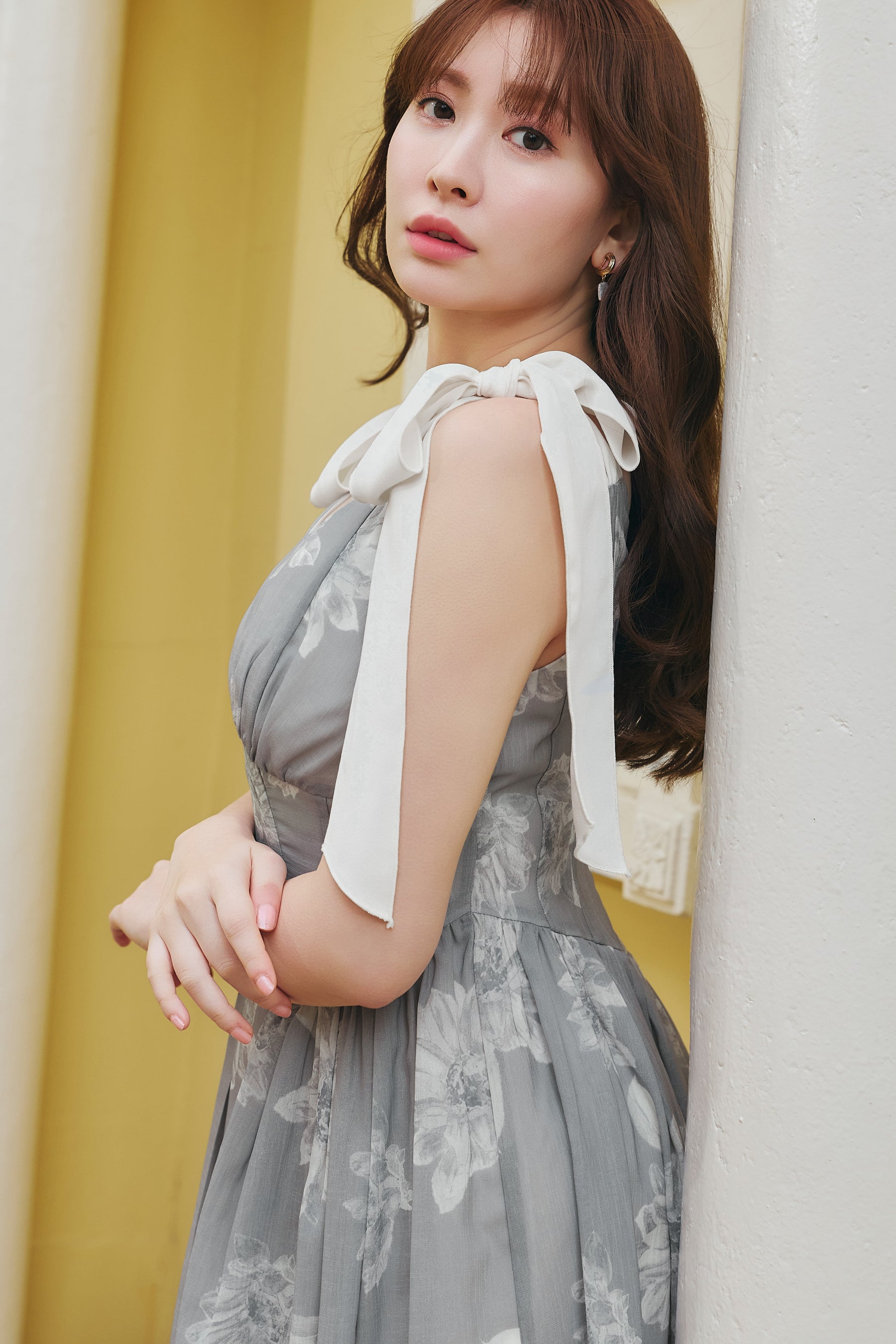 新色】Sunflower-Printed Midi Dress