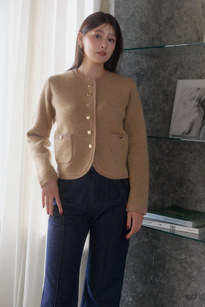［Essentia］Gold Emblem Button Knit Jacket