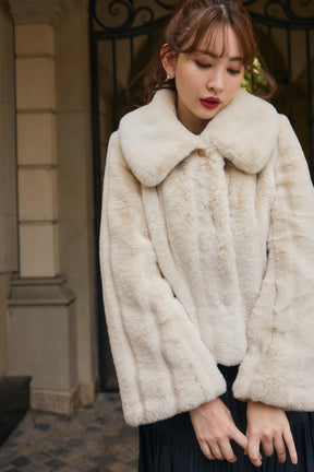 Winter Love Faux Fur Coat S ベージュ