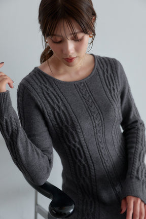 ［Essentia］Cable-Knit Flared Dress