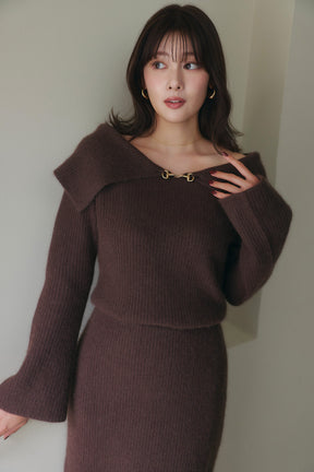 ［Essentia］Off-the-Shoulder Bit Knit Dress