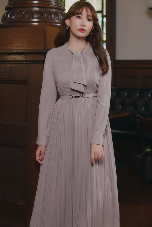 Viola Bow Pleated Dress