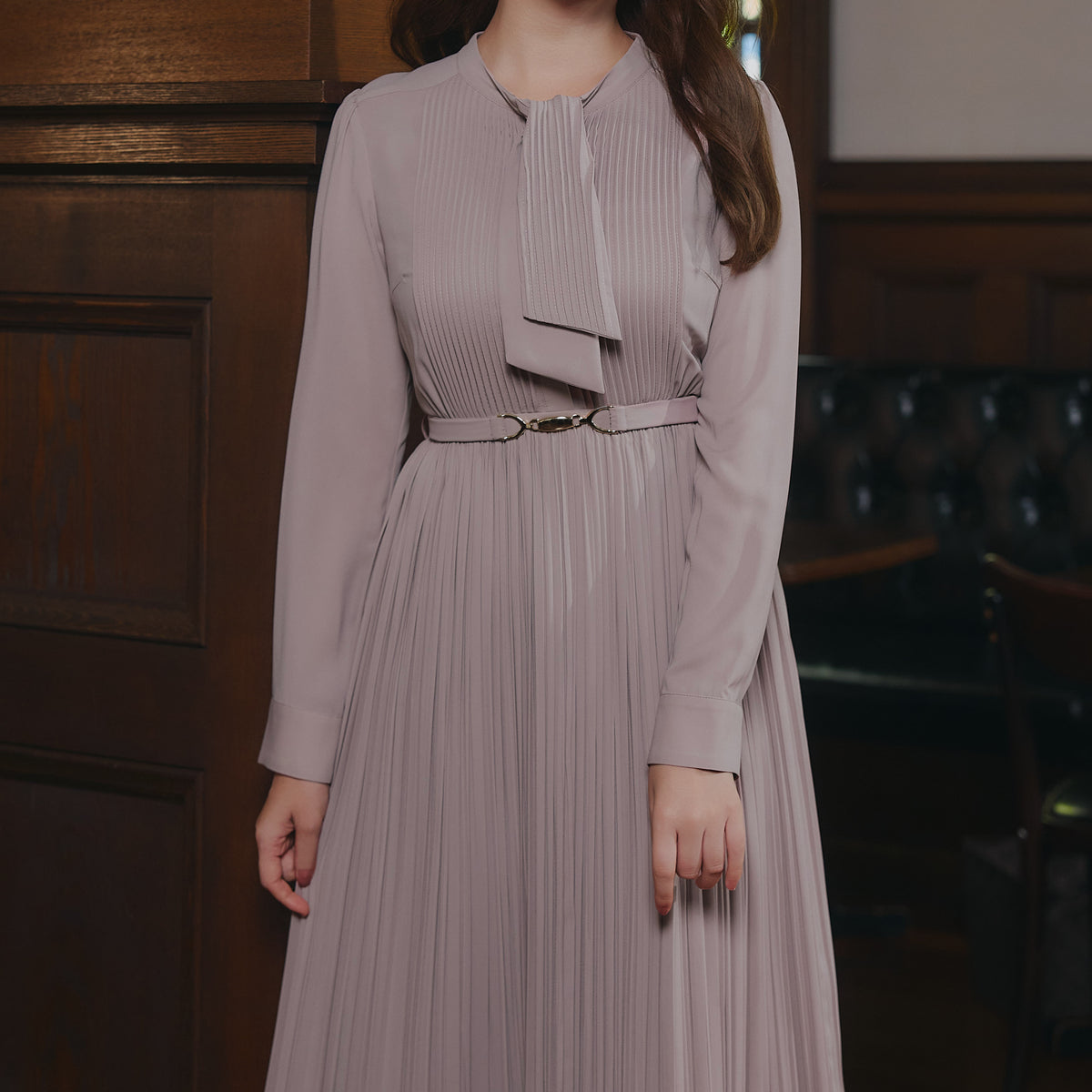 Viola Bow Pleated Dress