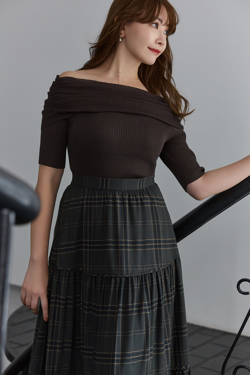 ハーリップトゥ オフショルニット トップス オフショルダー Herlipto Herlipto オフショルダートップス - メルカリ