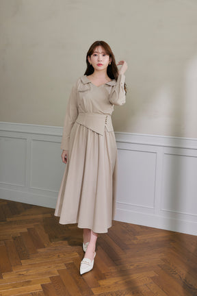 Cache-Coeur Peplum Shirt Dress