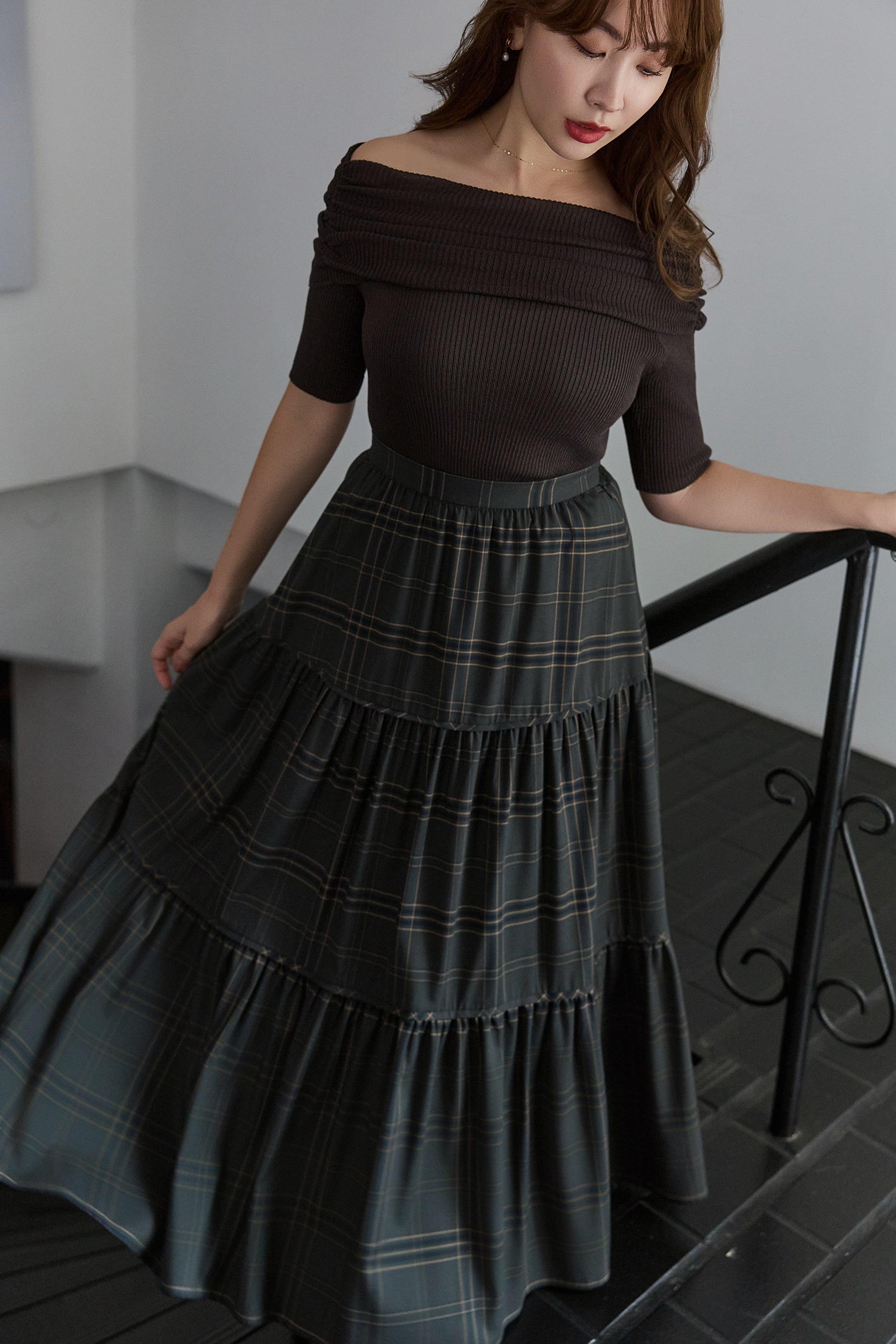 Checked Tiered Long Skirt