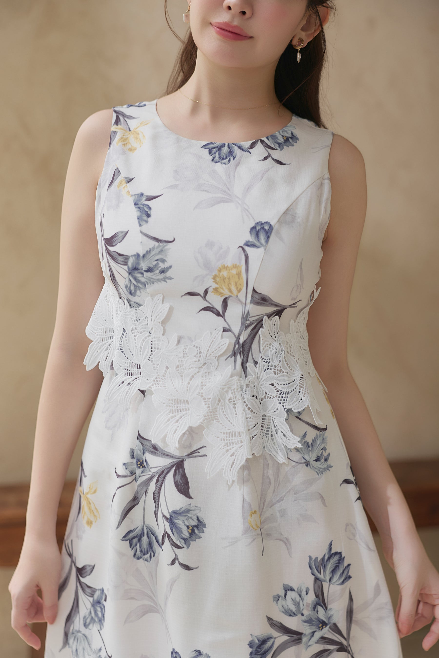 ワンピース herlipto Talia Floral Dress Talia Floral Dress