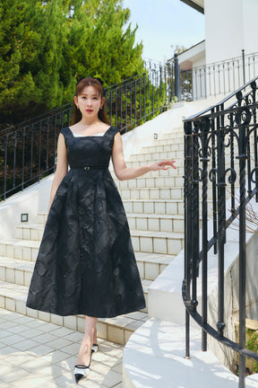 Two-Tone Slingback Pumps		