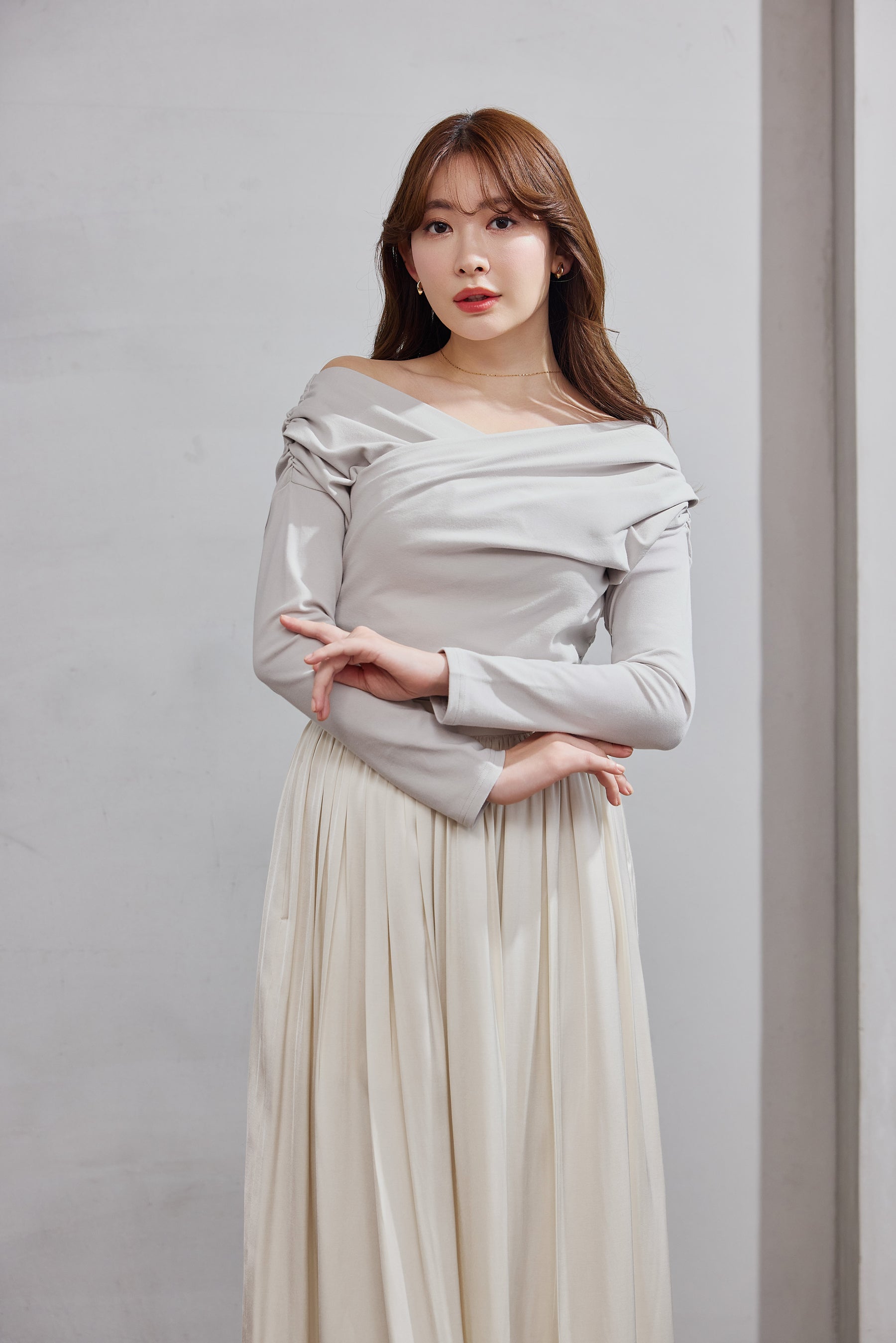 【1月下旬發送】【新色】Asymmetric Cotton-blend Jersey Top