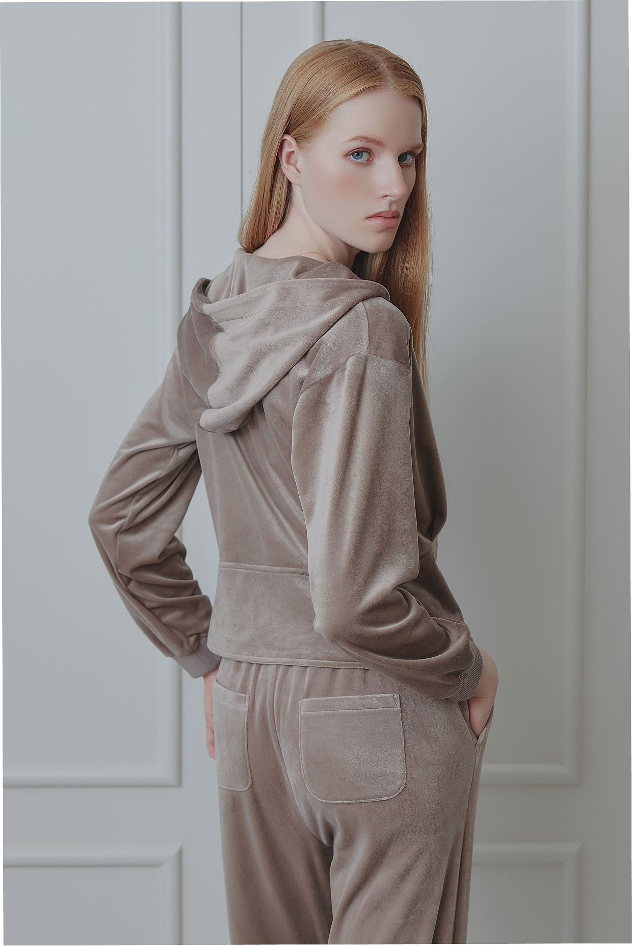 【greige】Off-Duty Sculpt Velour Set