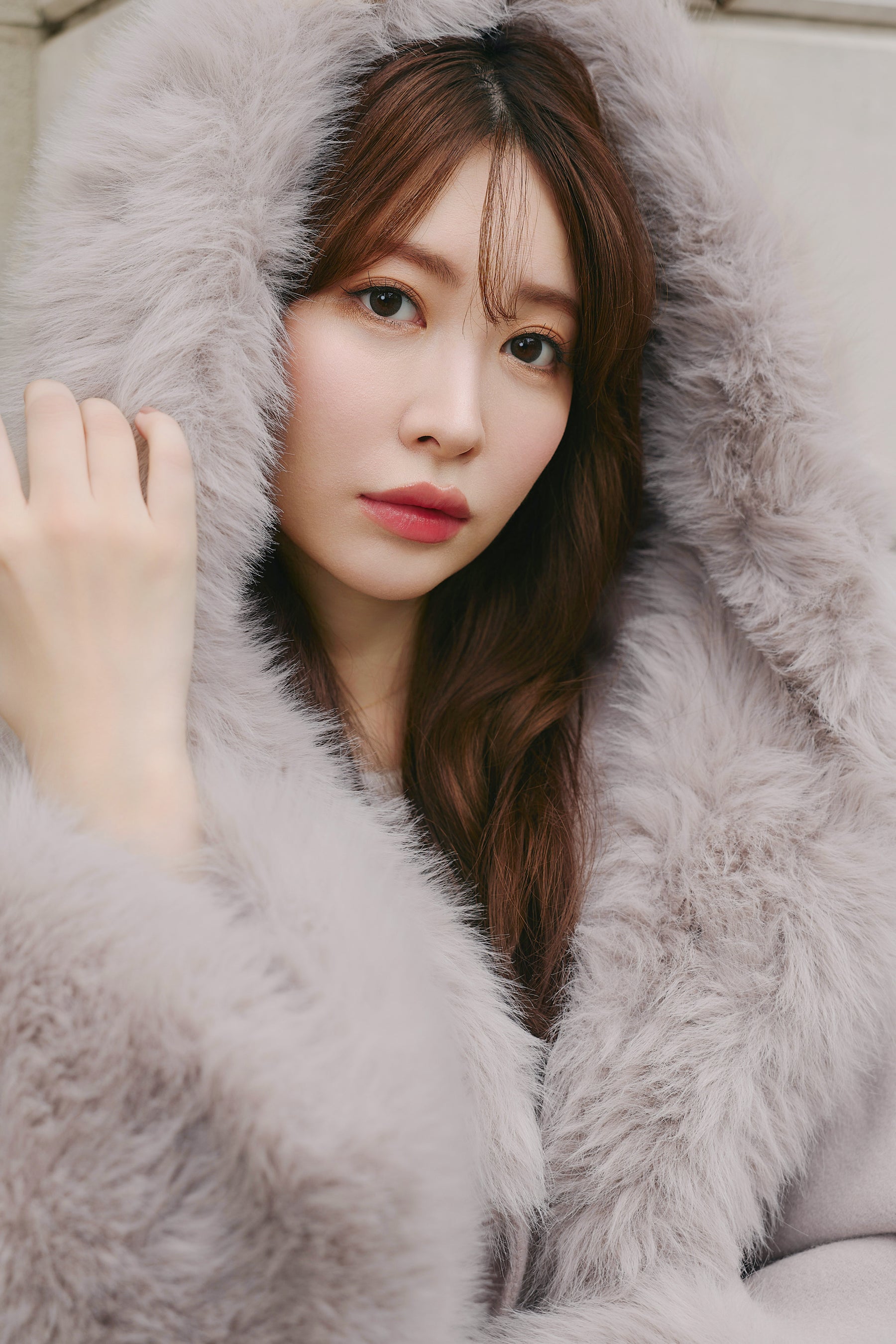 【10月中旬発送】Madeleine Faux Fur-Trimmed Rever Coat