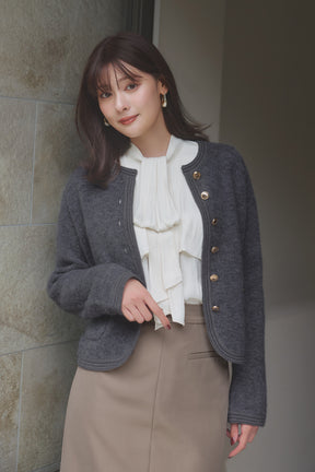 ［Essentia］Gold Emblem Button Knit Jacket