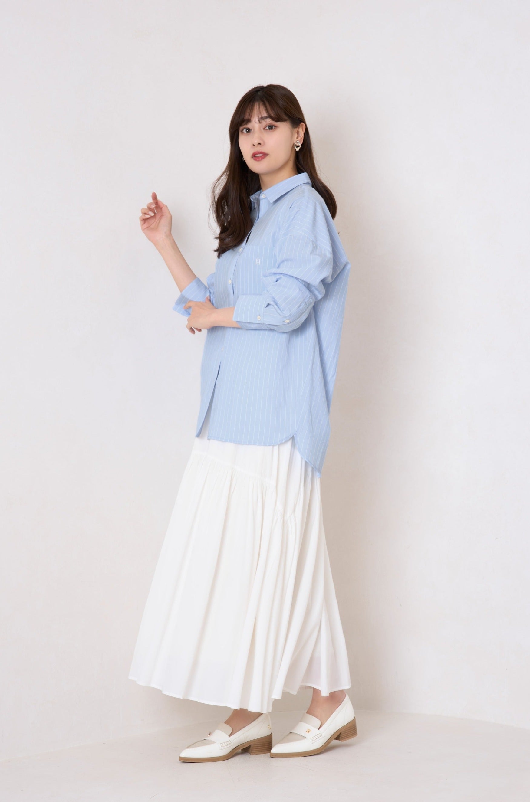 8,639円High-Waist Tiered Long Skirt