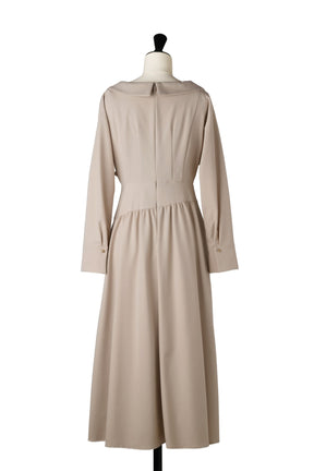 Cache-Coeur Peplum Shirt Dress