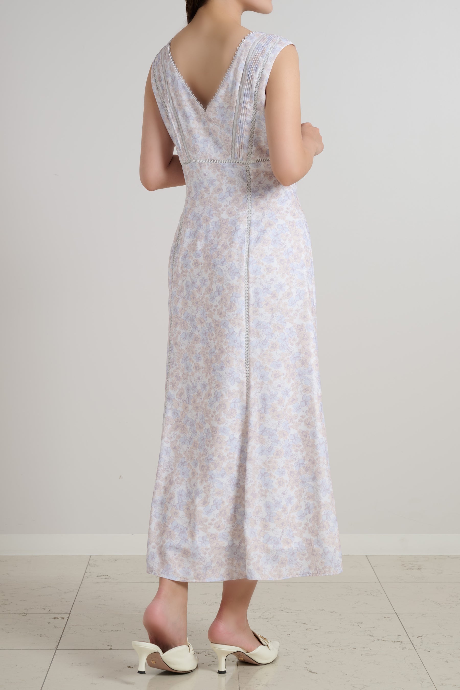 新色】Lace Trimmed Floral Dress