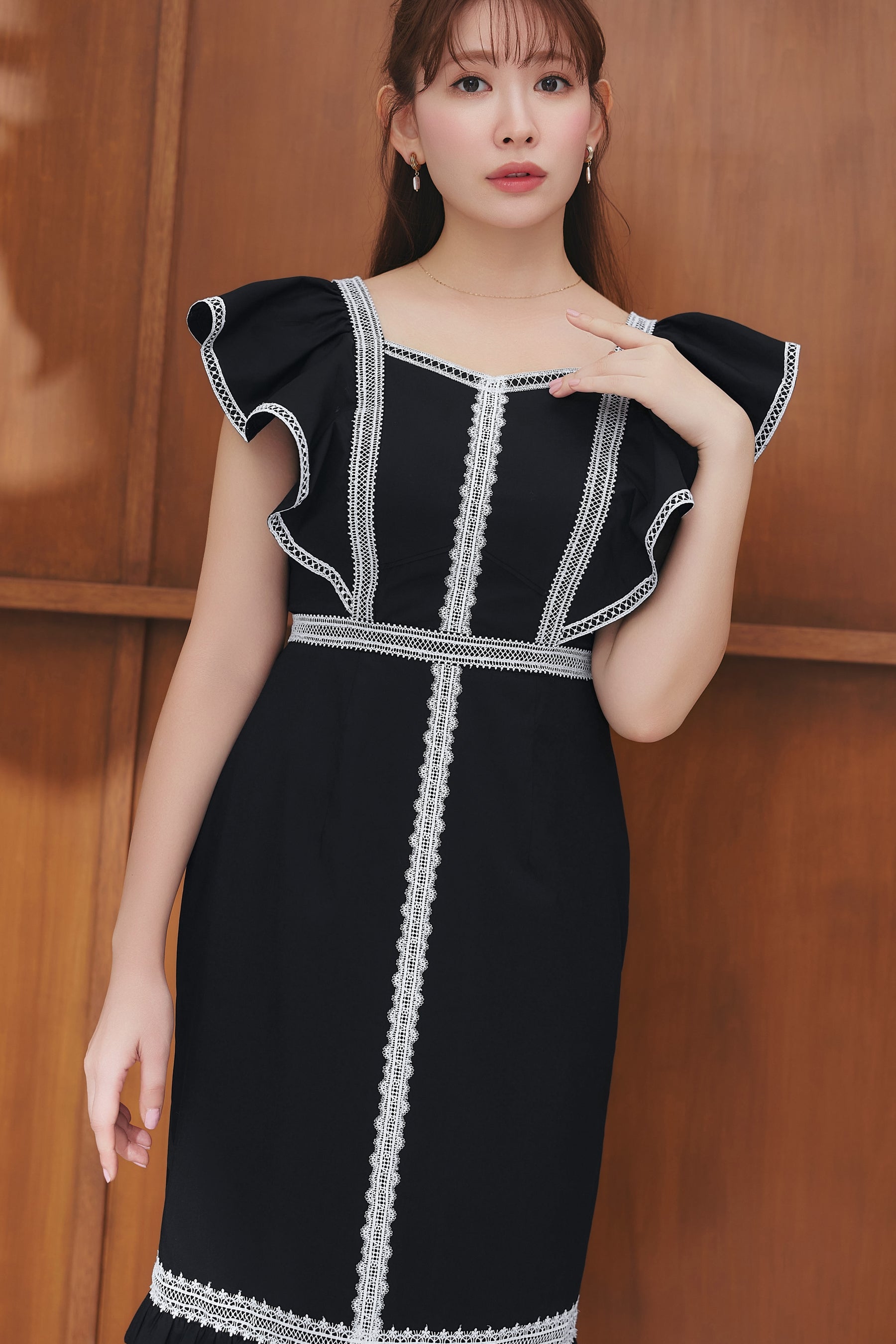 Kiki Butterfly Sleeve Dress