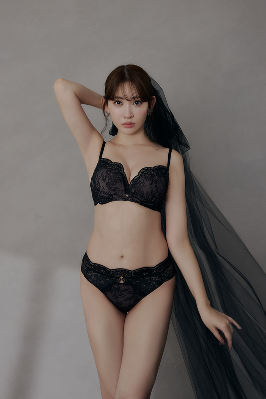 【Shorts】La Vie en Rose Bra Set