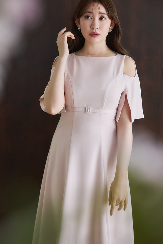 【新色】Adelaide Slit Sleeve Belted Dress