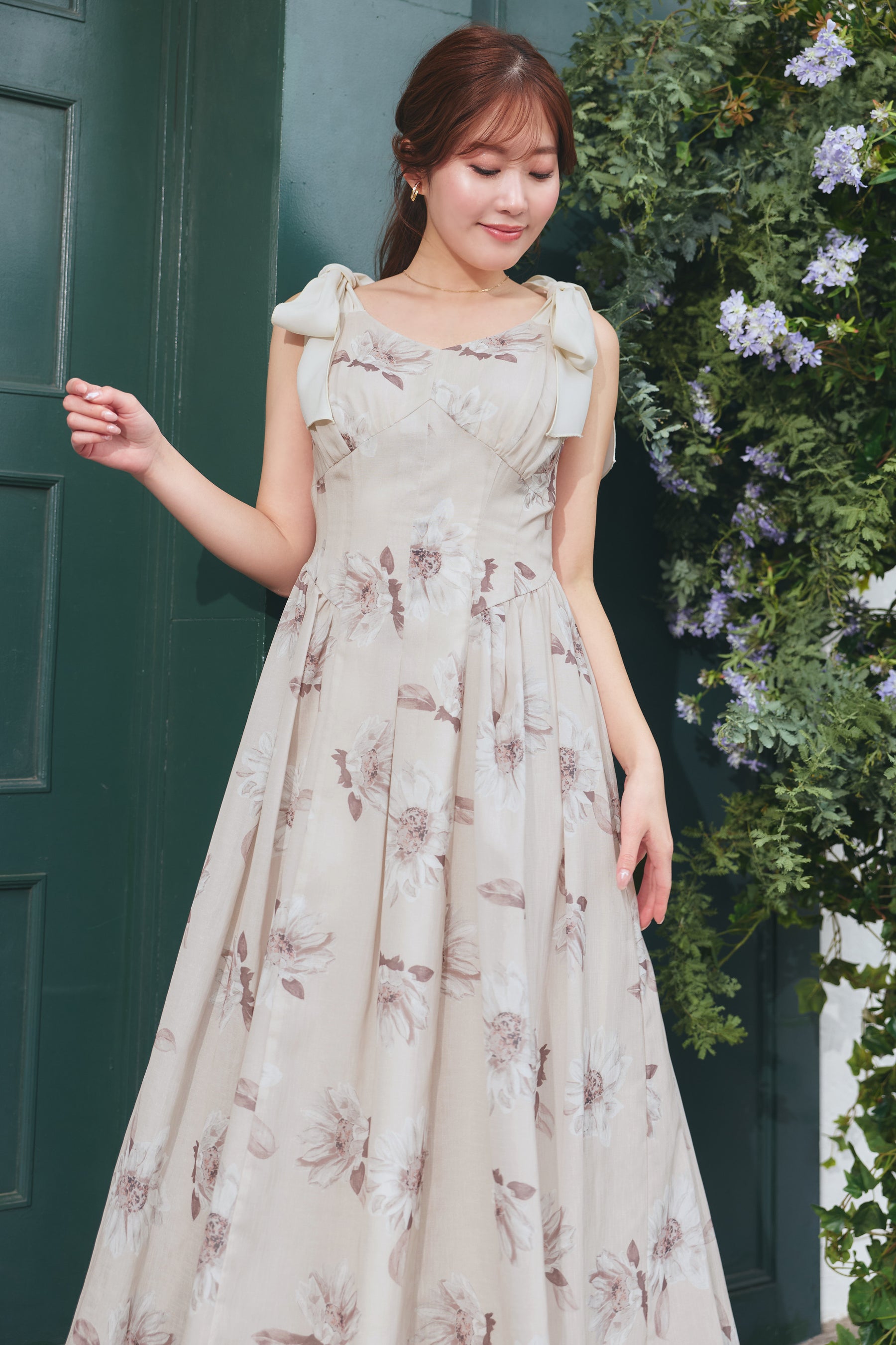 新色】Sunflower-Printed Midi Dress