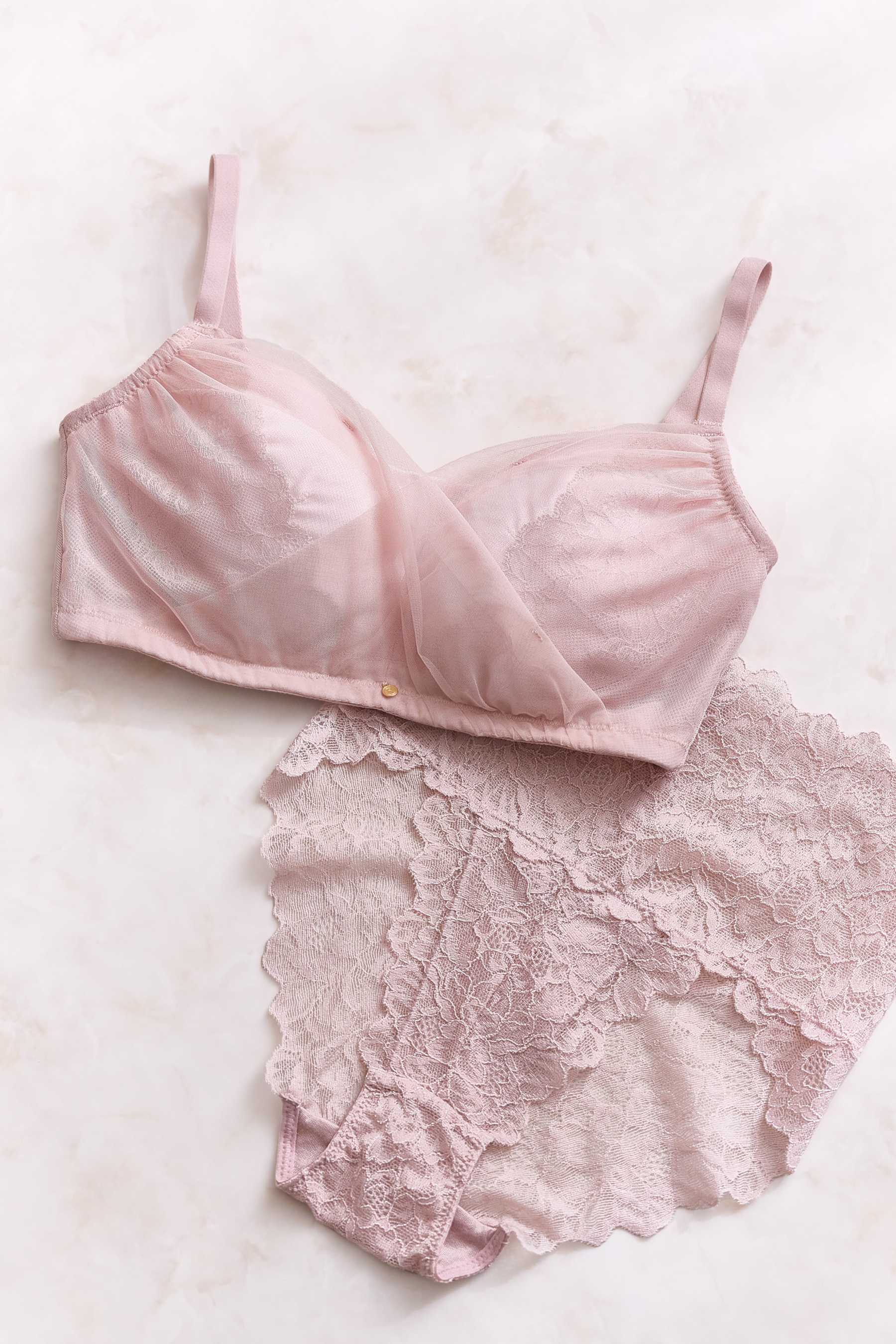 [Ships in last May] [nude rose] Minimizer Bra & Lacy Shorts Set