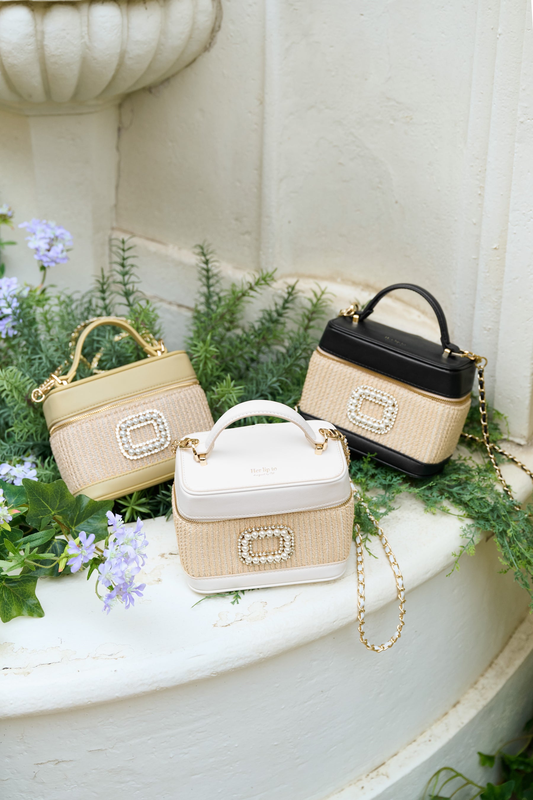 バッグ herlipto Tweed Crystal Vanity Bag 新色】Raffia Effect Crystal Vanity Bag