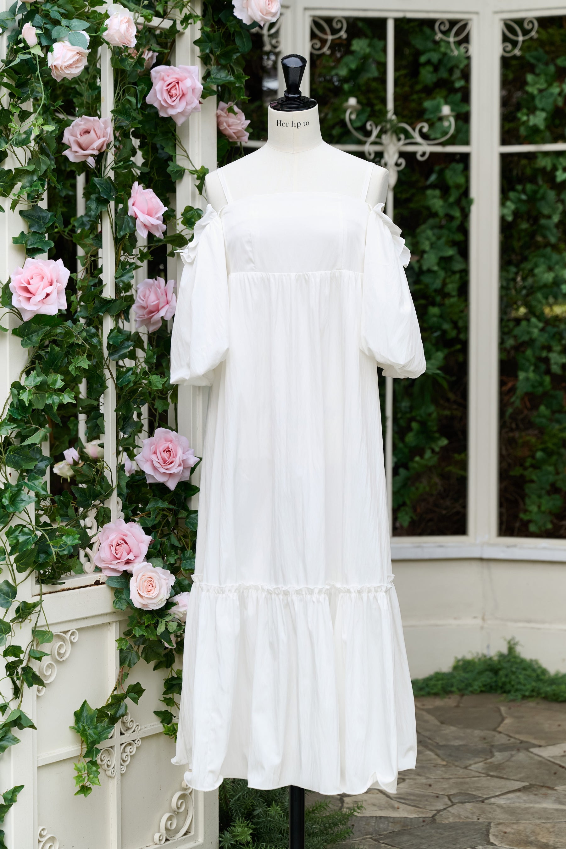 Mia Volume Sleeve Dress		