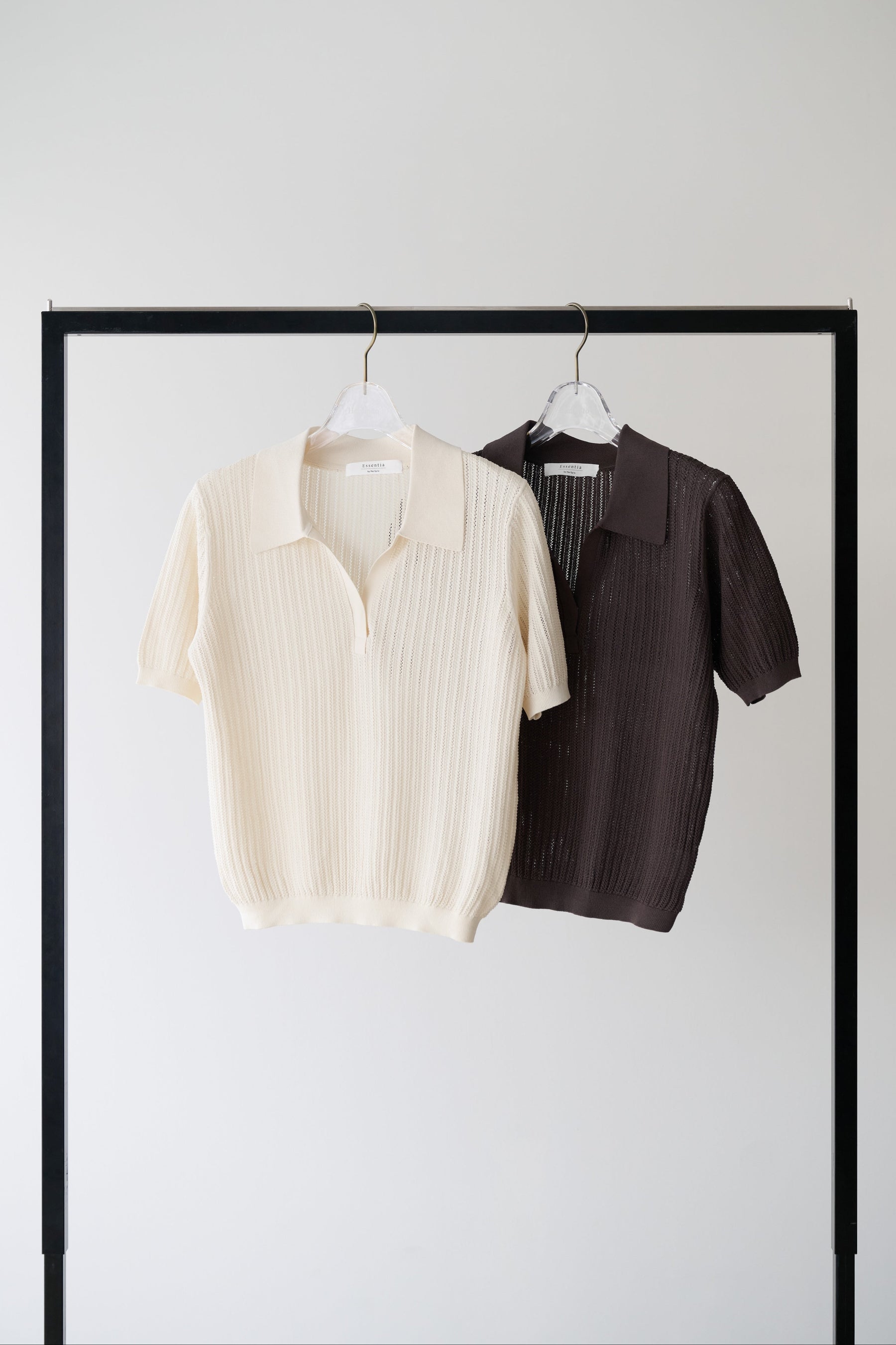 ［Essentia］Pointelle-Knit Polo Top