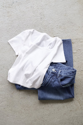 【white】［Essentia］Essentia Basic Tee
