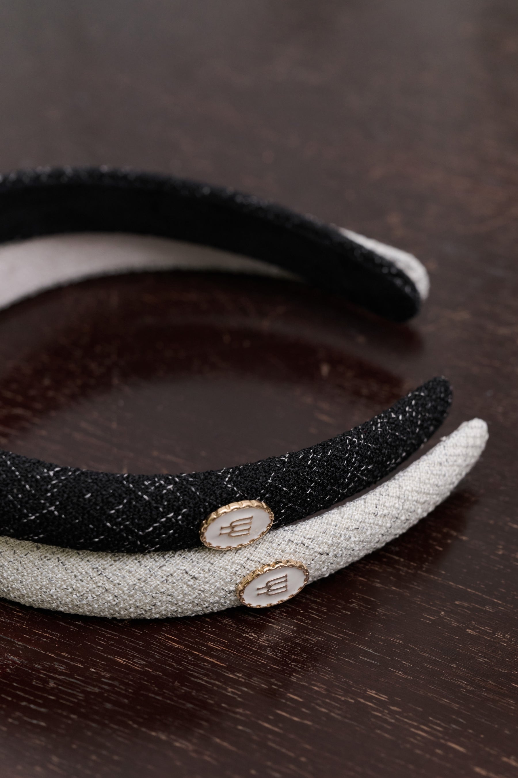 Trois Charm Tweed Headband		