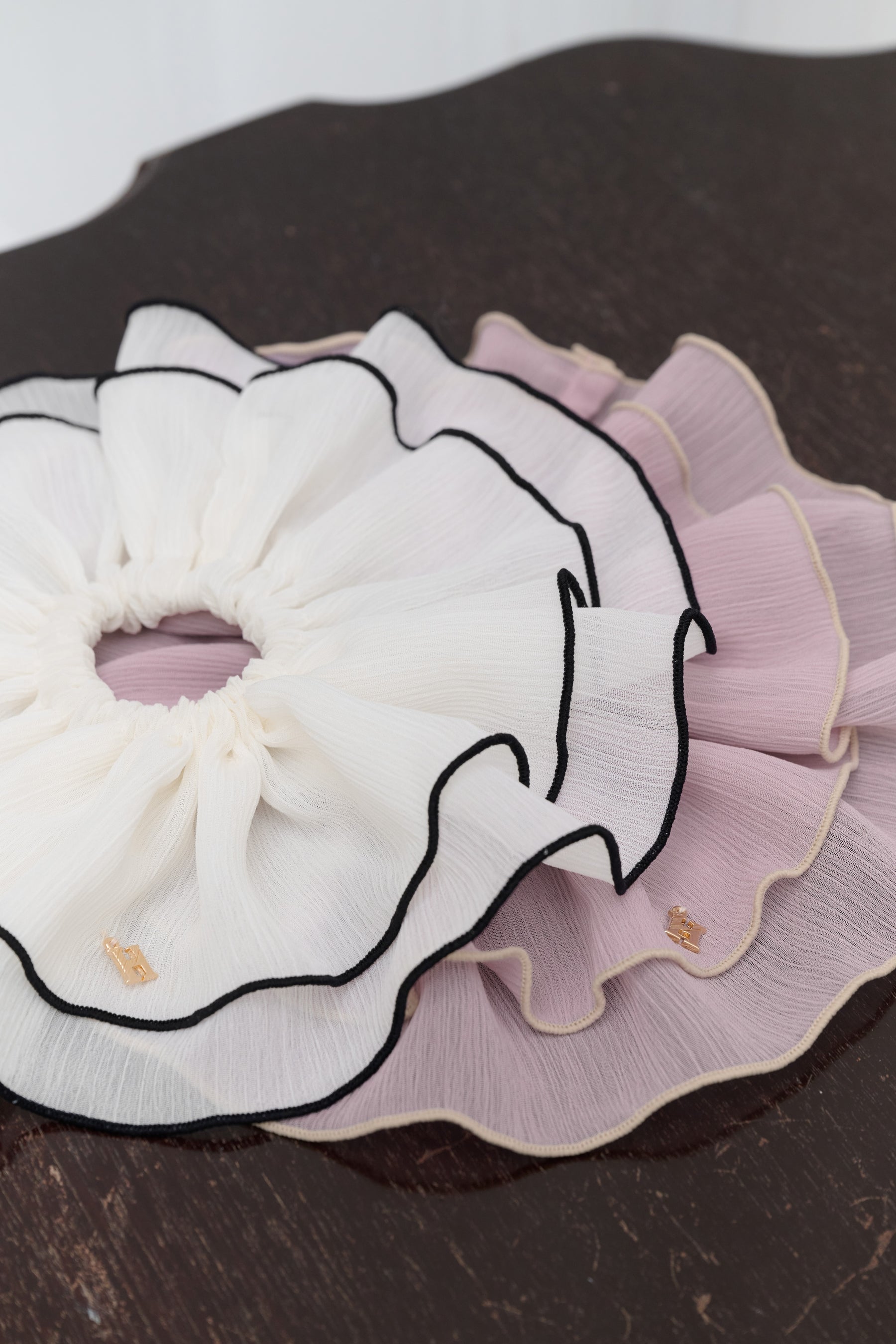 Big Floral Chiffon Chouchou		