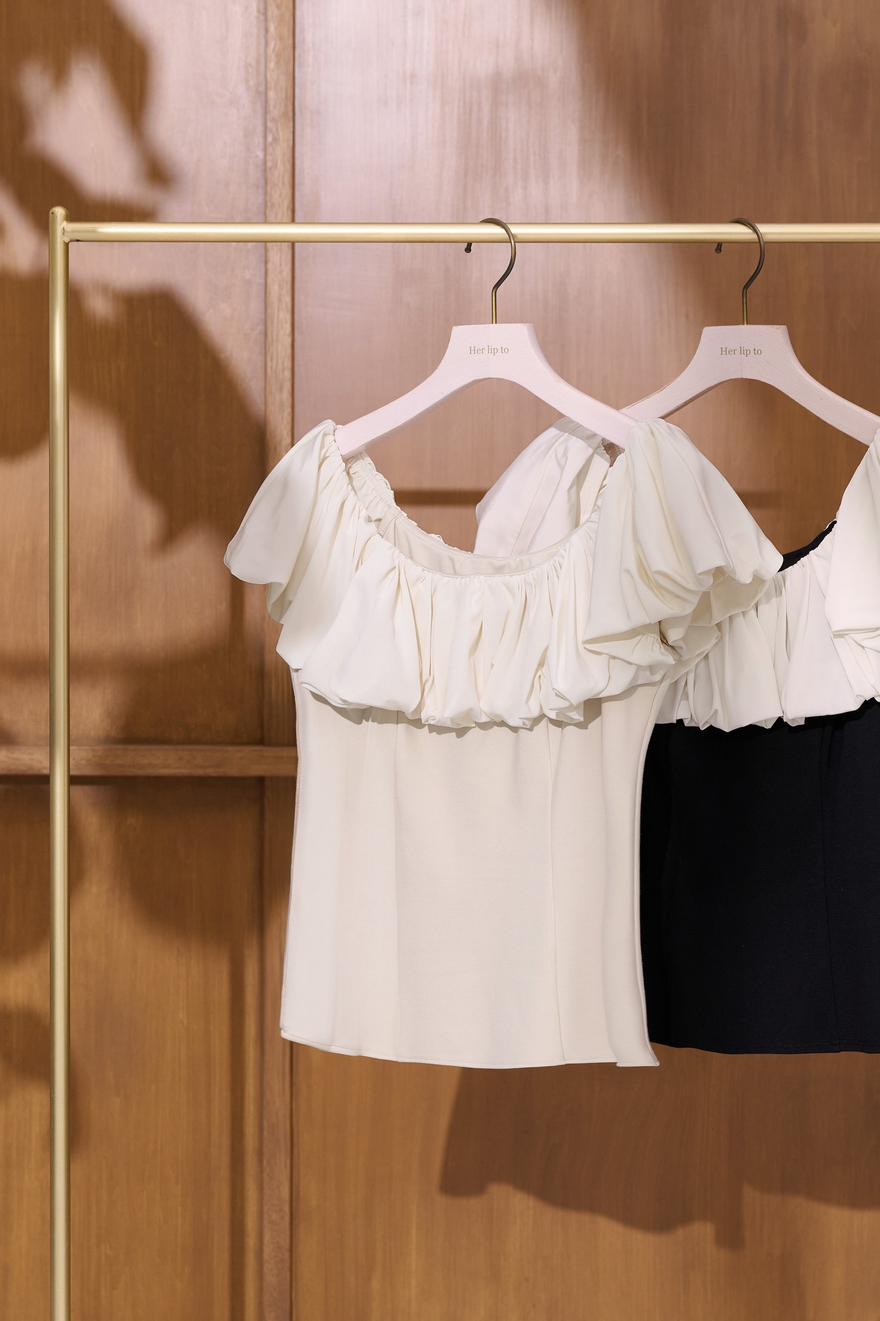 Sia Off-the-Shoulder Top