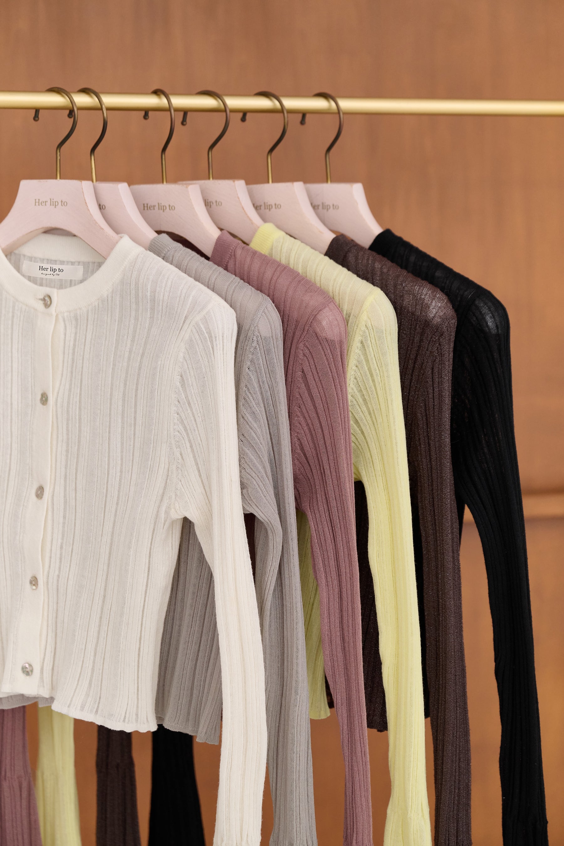 トップス Herlipto Random Ribbed Knit Cardigan M Random Ribbed Knit Cardigan（カーディガン/ボレロ）｜Her lip to