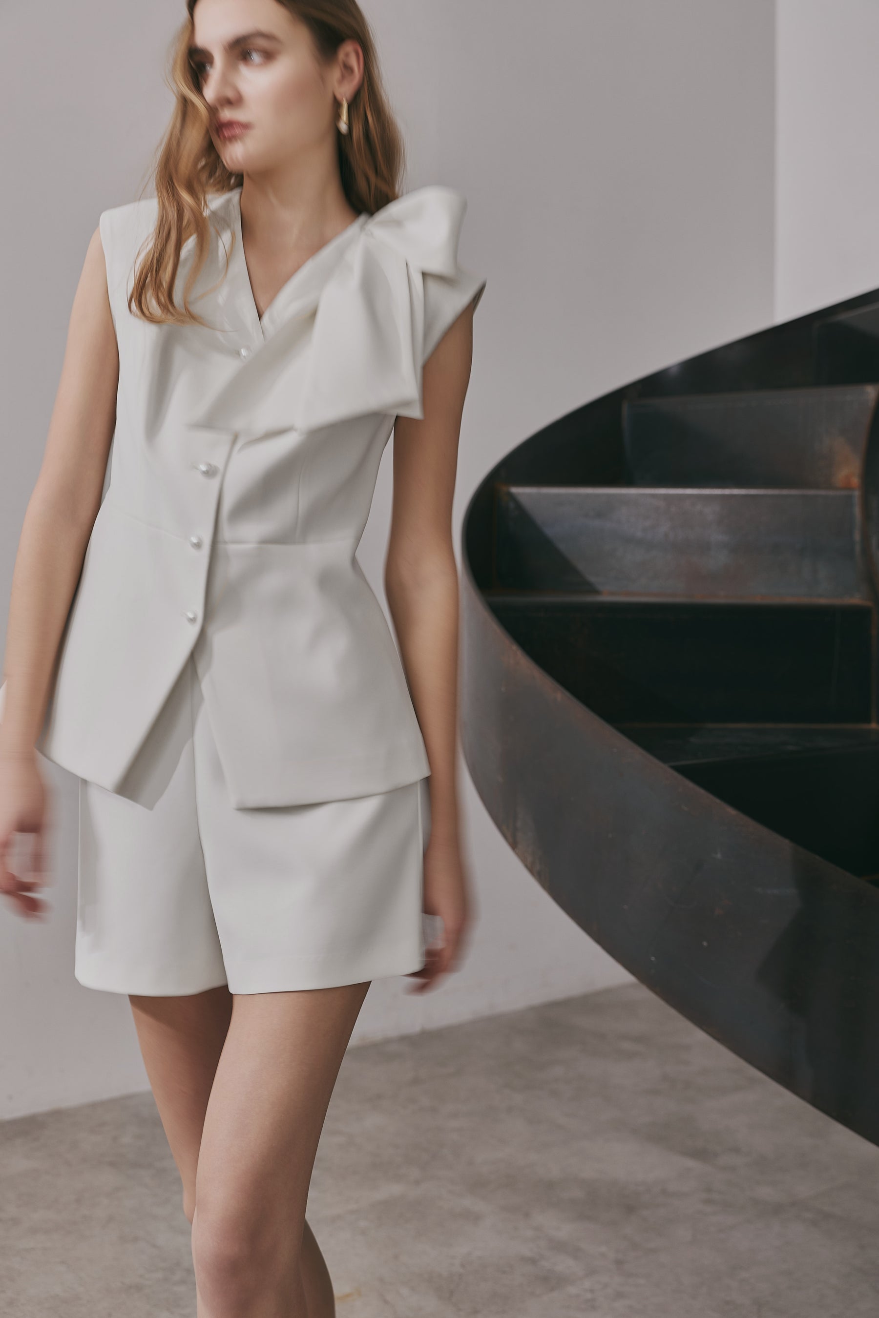 【3月下旬発送】Vol.2 Pearl Button Gilet