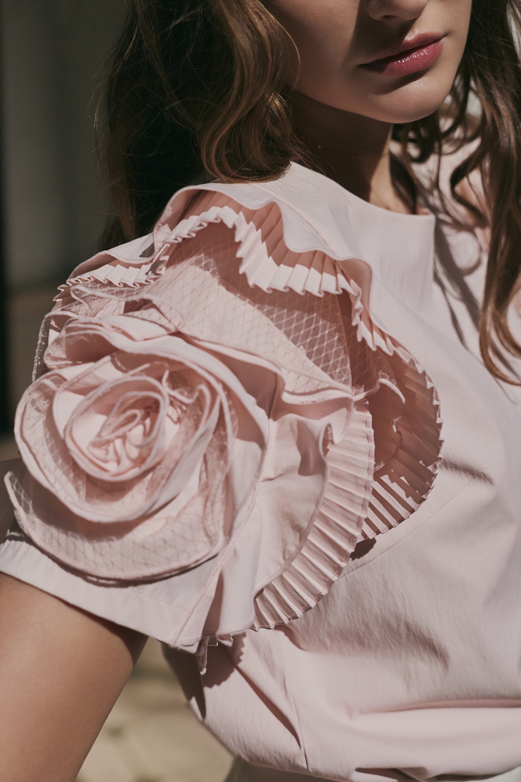 【3月下旬発送】Vol.2 Rose Sleeve Top